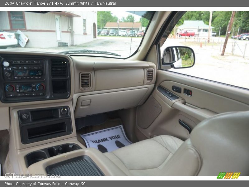 Summit White / Tan/Neutral 2004 Chevrolet Tahoe Z71 4x4
