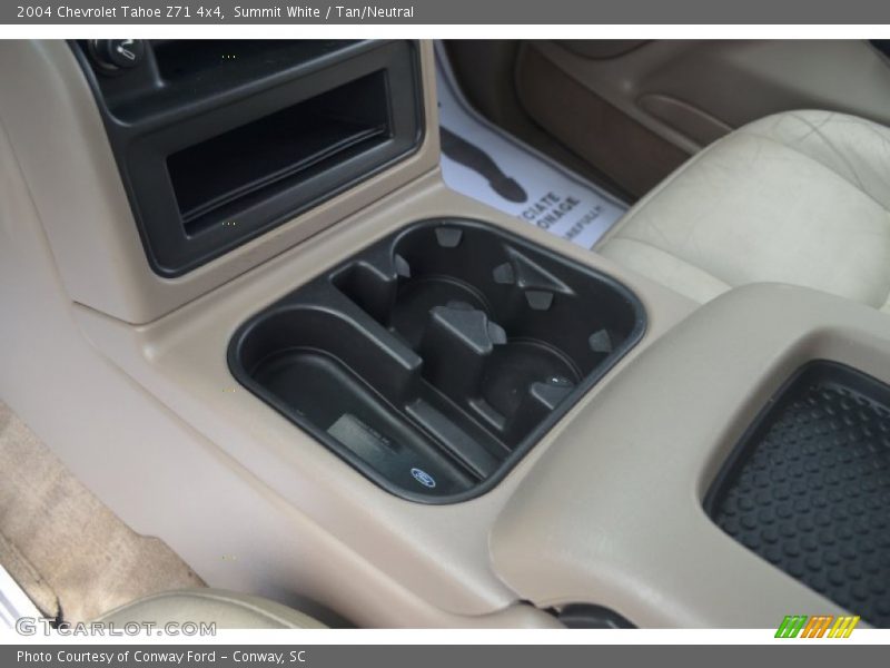 Summit White / Tan/Neutral 2004 Chevrolet Tahoe Z71 4x4