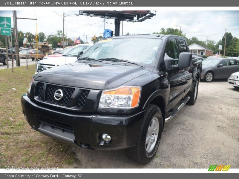 Galaxy Black / Pro 4X Charcoal 2011 Nissan Titan Pro-4X Crew Cab 4x4