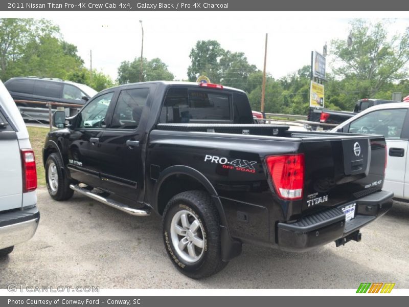Galaxy Black / Pro 4X Charcoal 2011 Nissan Titan Pro-4X Crew Cab 4x4