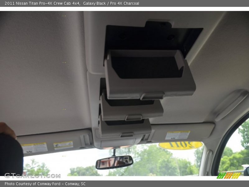Galaxy Black / Pro 4X Charcoal 2011 Nissan Titan Pro-4X Crew Cab 4x4