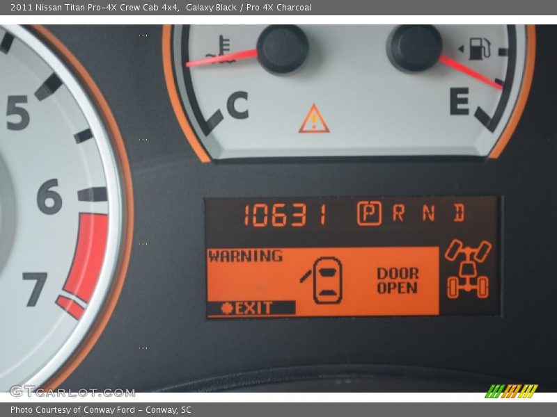 Galaxy Black / Pro 4X Charcoal 2011 Nissan Titan Pro-4X Crew Cab 4x4