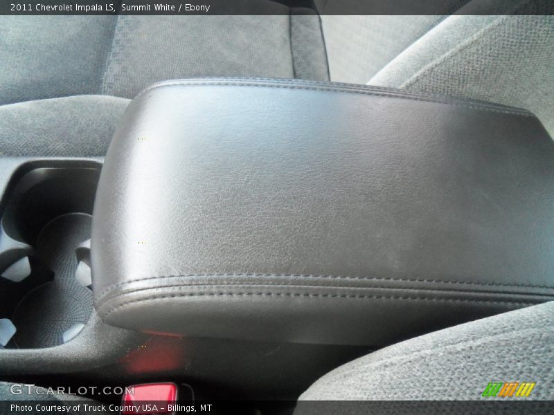 Summit White / Ebony 2011 Chevrolet Impala LS
