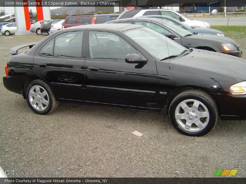 Blackout / Charcoal 2006 Nissan Sentra 1.8 S Special Edition