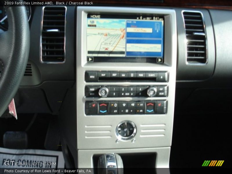Black / Charcoal Black 2009 Ford Flex Limited AWD