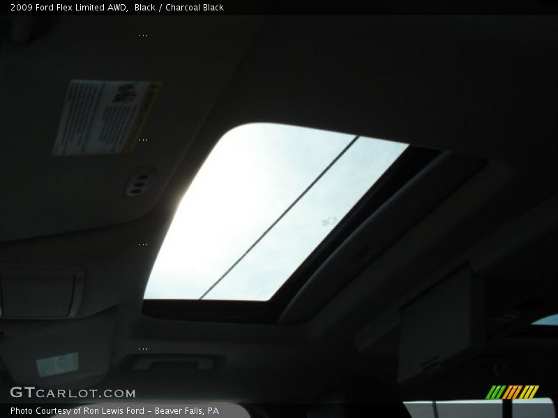 Black / Charcoal Black 2009 Ford Flex Limited AWD