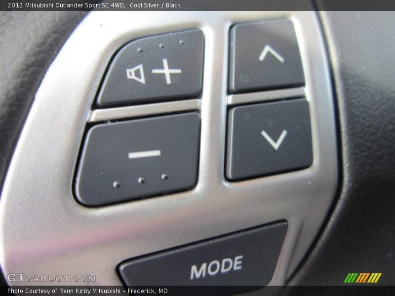Cool Silver / Black 2012 Mitsubishi Outlander Sport SE 4WD