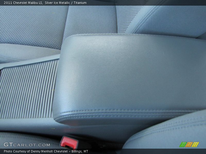 Silver Ice Metallic / Titanium 2011 Chevrolet Malibu LS