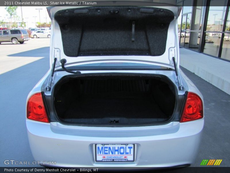 Silver Ice Metallic / Titanium 2011 Chevrolet Malibu LS