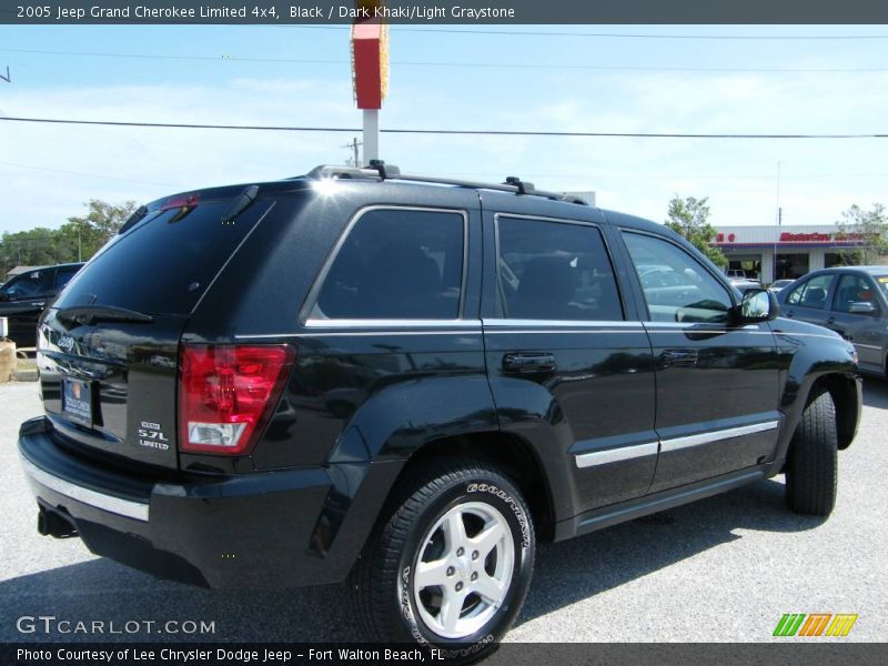 Black / Dark Khaki/Light Graystone 2005 Jeep Grand Cherokee Limited 4x4