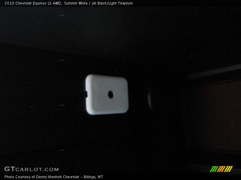 Summit White / Jet Black/Light Titanium 2010 Chevrolet Equinox LS AWD