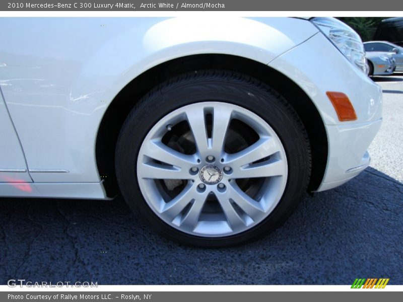 Arctic White / Almond/Mocha 2010 Mercedes-Benz C 300 Luxury 4Matic