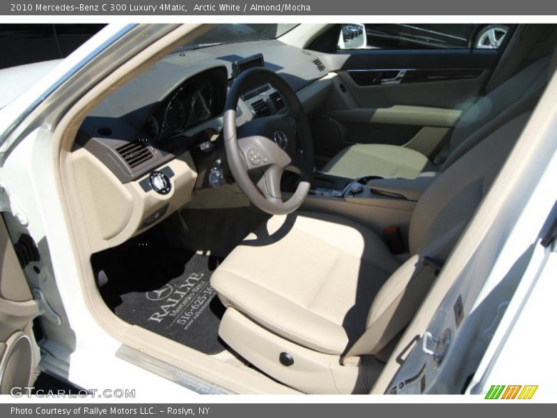 Arctic White / Almond/Mocha 2010 Mercedes-Benz C 300 Luxury 4Matic