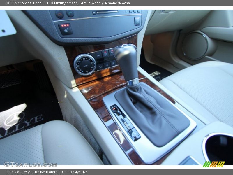 Arctic White / Almond/Mocha 2010 Mercedes-Benz C 300 Luxury 4Matic