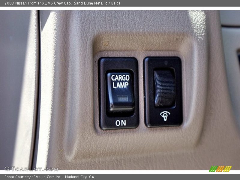 Sand Dune Metallic / Beige 2003 Nissan Frontier XE V6 Crew Cab