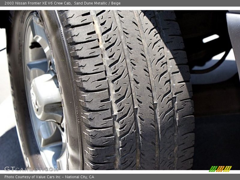 Sand Dune Metallic / Beige 2003 Nissan Frontier XE V6 Crew Cab