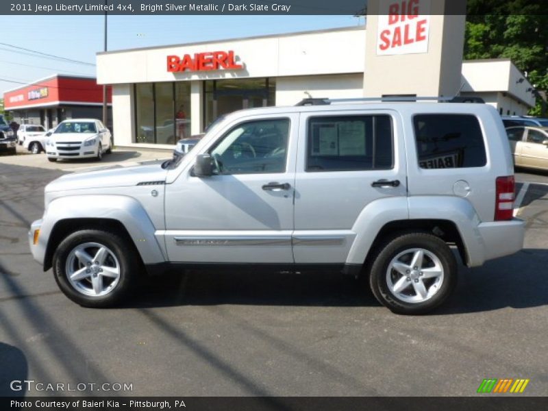 Bright Silver Metallic / Dark Slate Gray 2011 Jeep Liberty Limited 4x4