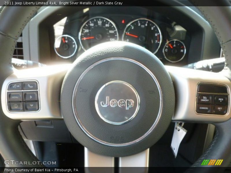 Bright Silver Metallic / Dark Slate Gray 2011 Jeep Liberty Limited 4x4