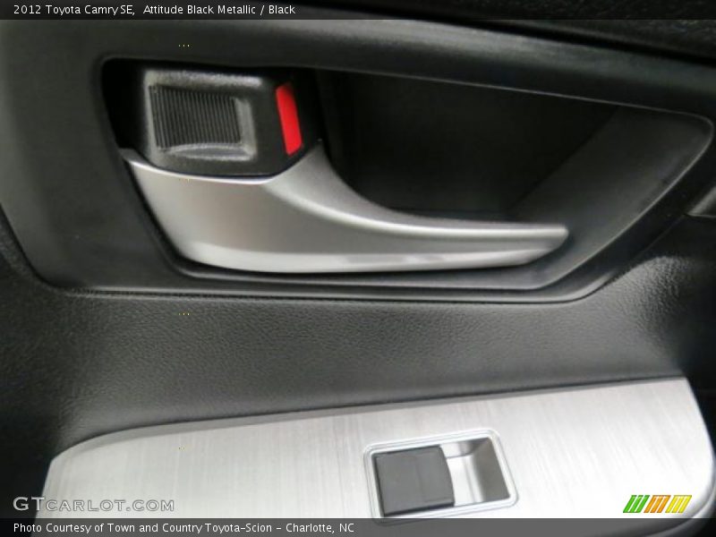 Attitude Black Metallic / Black 2012 Toyota Camry SE