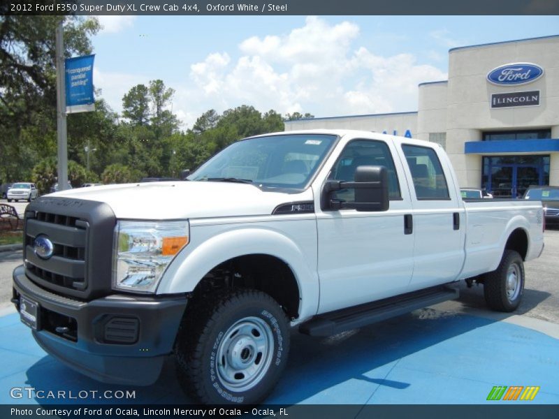 Front 3/4 View of 2012 F350 Super Duty XL Crew Cab 4x4