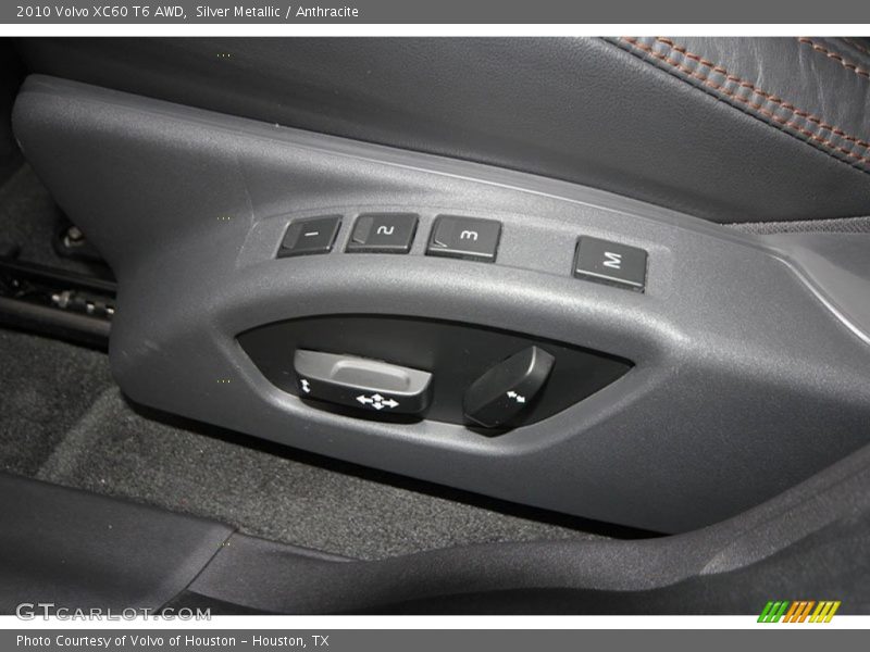 Silver Metallic / Anthracite 2010 Volvo XC60 T6 AWD