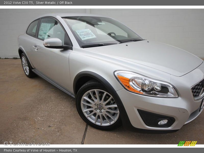 Silver Metallic / Off Black 2012 Volvo C30 T5