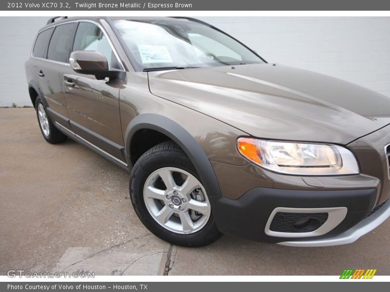 Twilight Bronze Metallic / Espresso Brown 2012 Volvo XC70 3.2