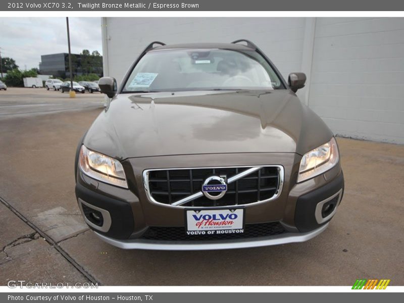 Twilight Bronze Metallic / Espresso Brown 2012 Volvo XC70 3.2
