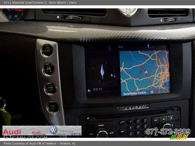 Nero (Black) / Nero 2011 Maserati GranTurismo S