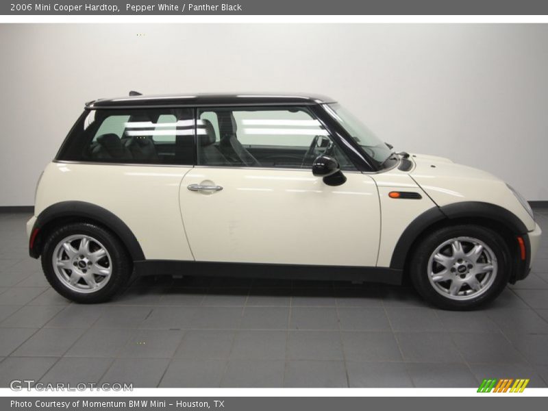 Pepper White / Panther Black 2006 Mini Cooper Hardtop
