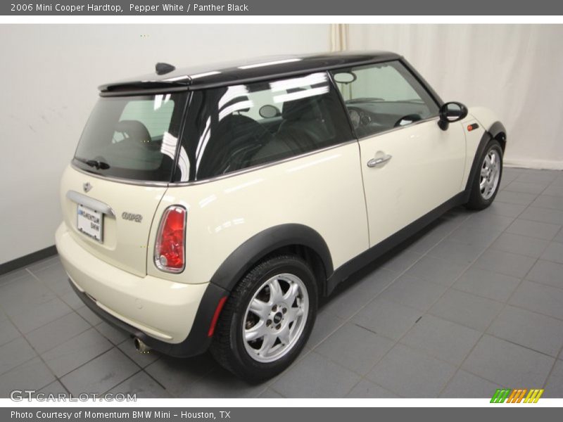 Pepper White / Panther Black 2006 Mini Cooper Hardtop