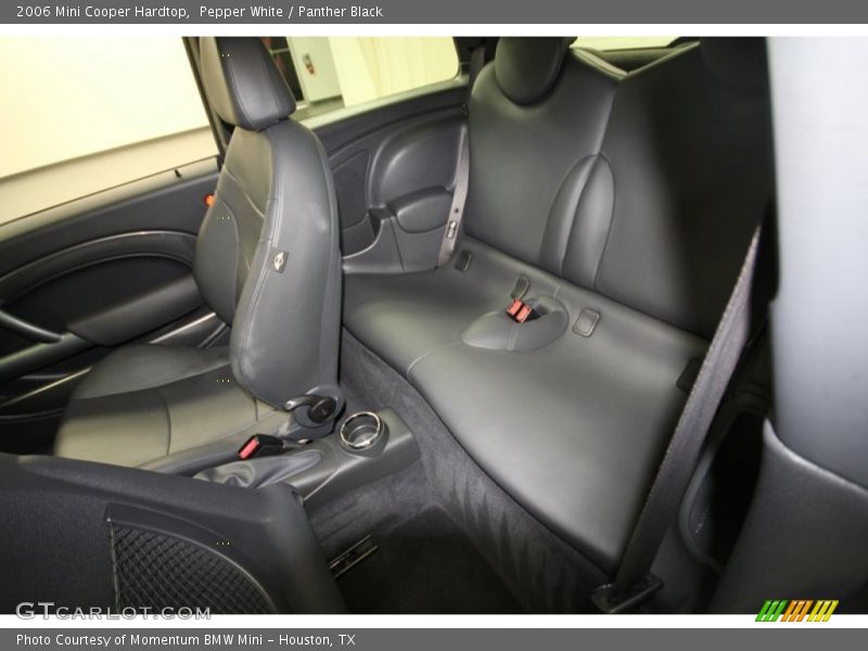 Pepper White / Panther Black 2006 Mini Cooper Hardtop