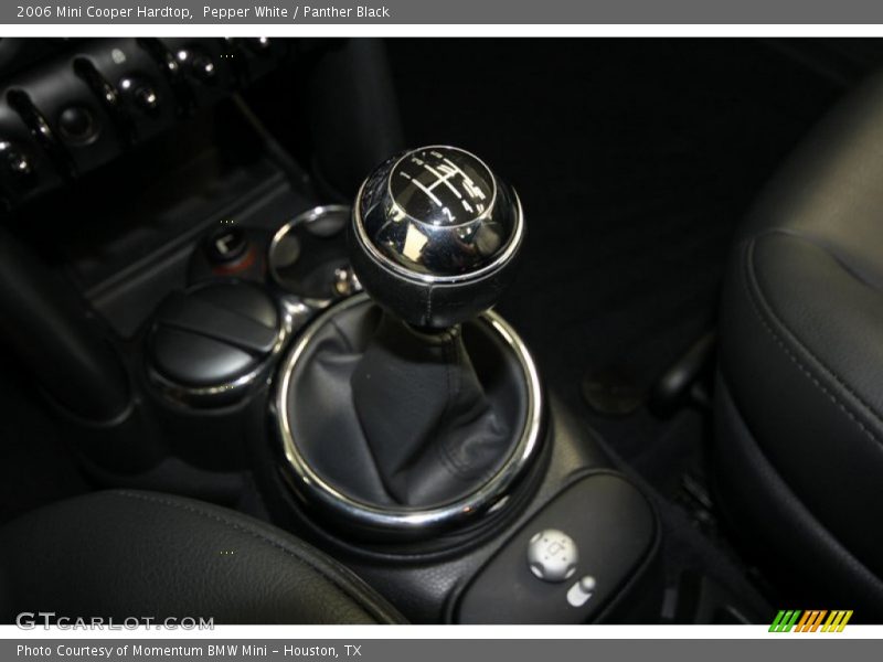 Pepper White / Panther Black 2006 Mini Cooper Hardtop