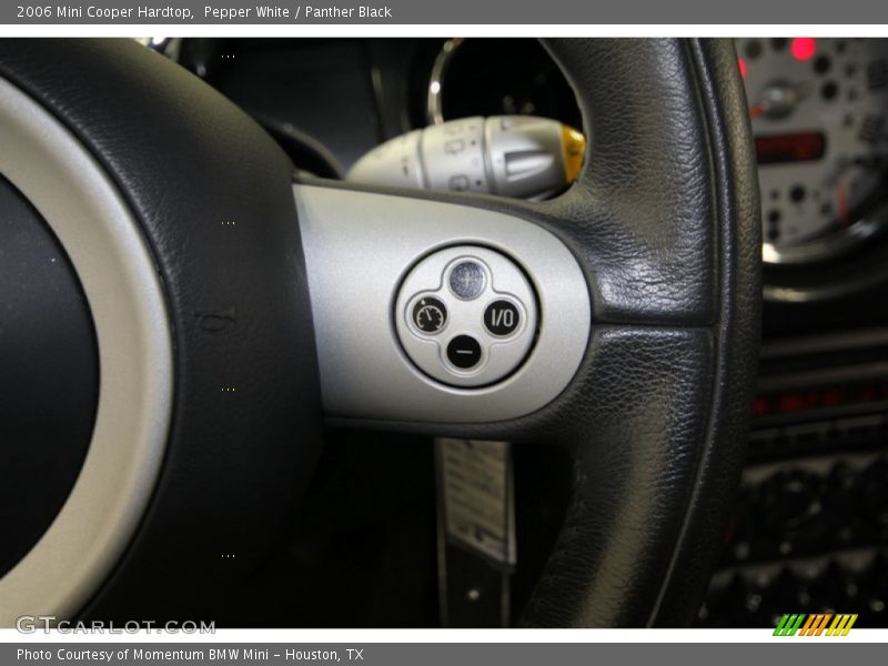 Pepper White / Panther Black 2006 Mini Cooper Hardtop
