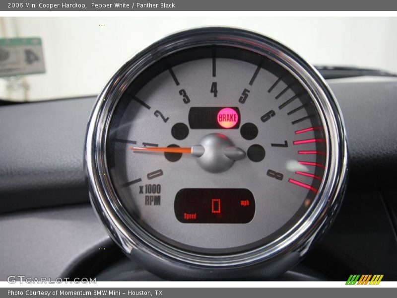 Pepper White / Panther Black 2006 Mini Cooper Hardtop