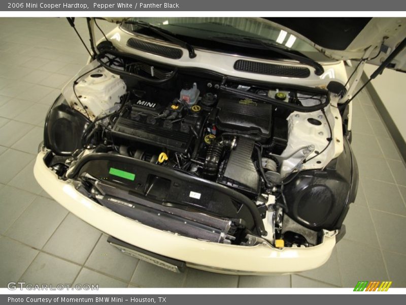 Pepper White / Panther Black 2006 Mini Cooper Hardtop