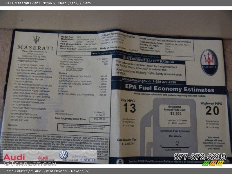 Nero (Black) / Nero 2011 Maserati GranTurismo S