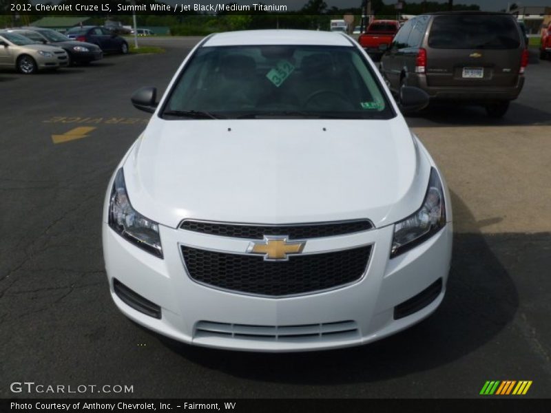 Summit White / Jet Black/Medium Titanium 2012 Chevrolet Cruze LS