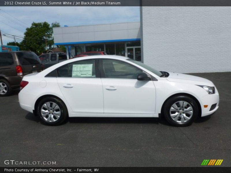 Summit White / Jet Black/Medium Titanium 2012 Chevrolet Cruze LS