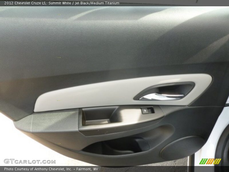 Summit White / Jet Black/Medium Titanium 2012 Chevrolet Cruze LS