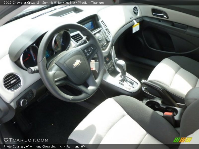 Summit White / Jet Black/Medium Titanium 2012 Chevrolet Cruze LS