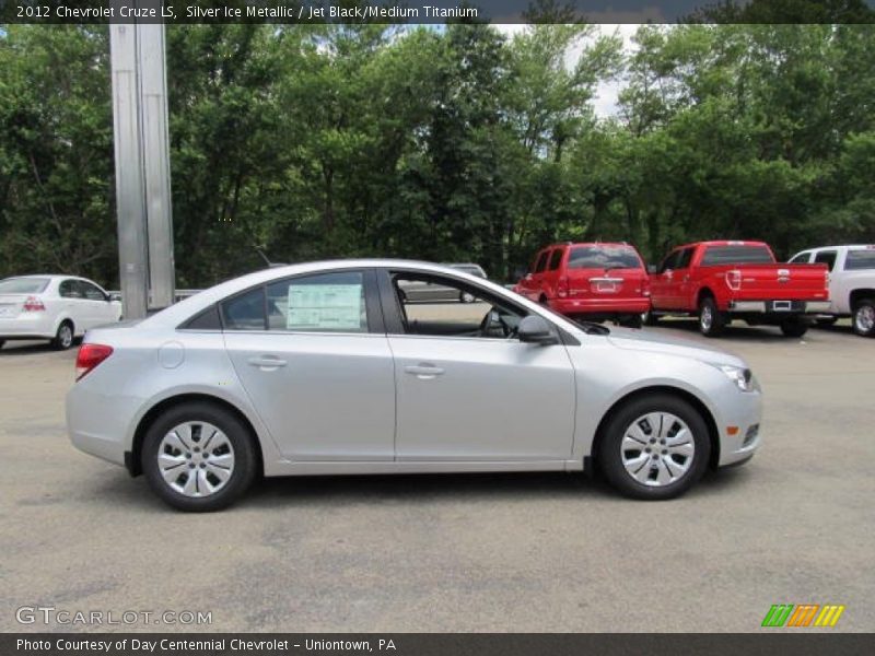 Silver Ice Metallic / Jet Black/Medium Titanium 2012 Chevrolet Cruze LS