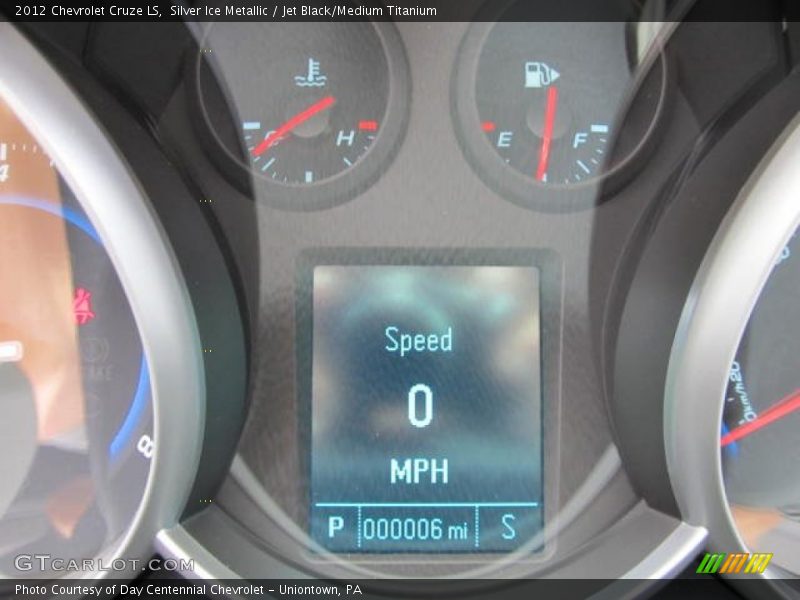 Silver Ice Metallic / Jet Black/Medium Titanium 2012 Chevrolet Cruze LS