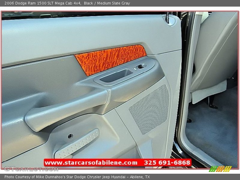 Black / Medium Slate Gray 2006 Dodge Ram 1500 SLT Mega Cab 4x4