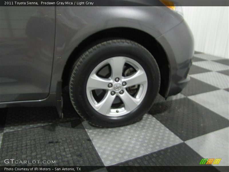 Predawn Gray Mica / Light Gray 2011 Toyota Sienna
