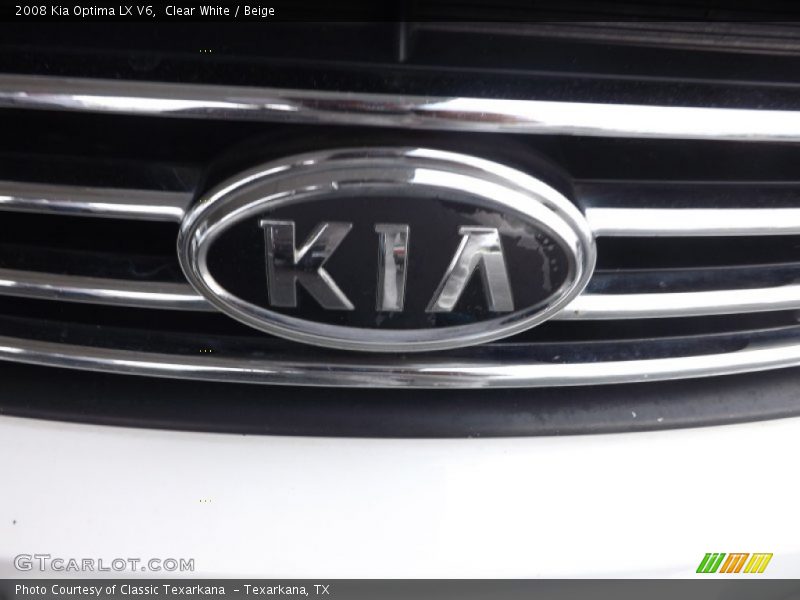 Clear White / Beige 2008 Kia Optima LX V6