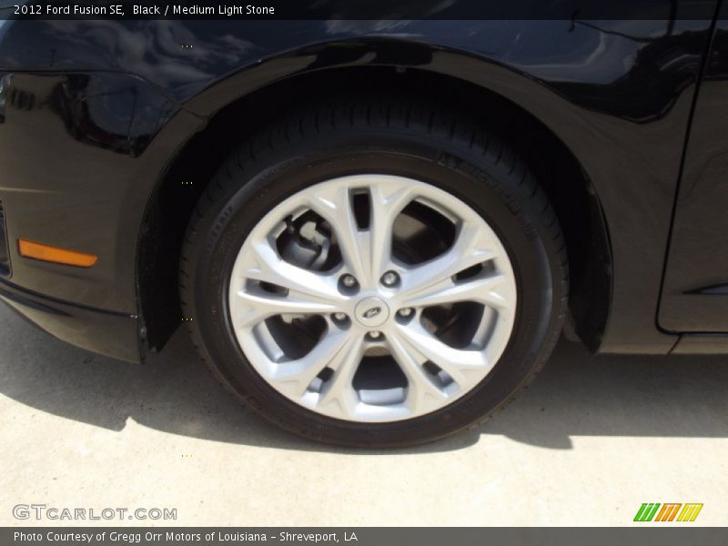 Black / Medium Light Stone 2012 Ford Fusion SE