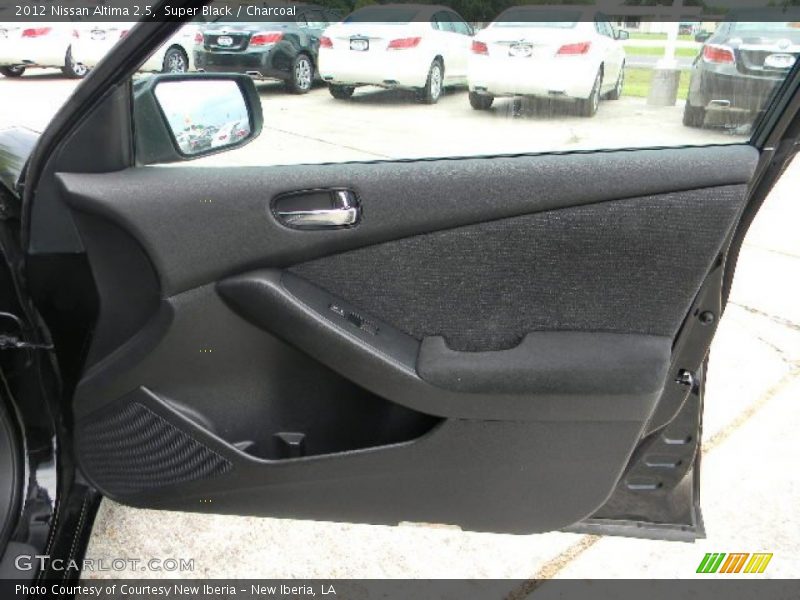 Super Black / Charcoal 2012 Nissan Altima 2.5