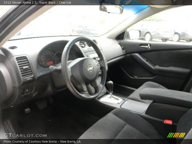 Super Black / Charcoal 2012 Nissan Altima 2.5