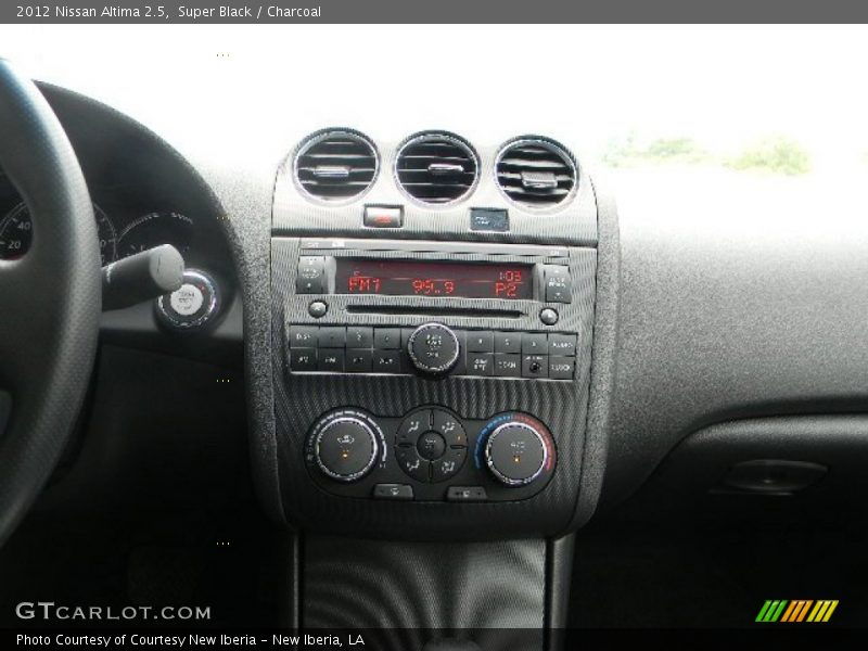 Super Black / Charcoal 2012 Nissan Altima 2.5